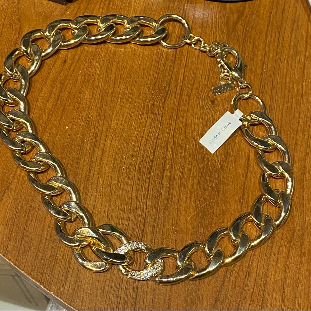 Large gold chain necklace